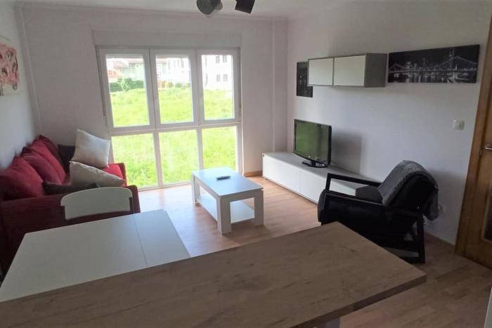 Apartamento con piscina a 100 metros de la playa