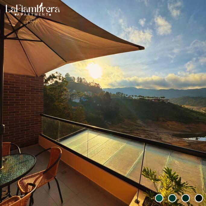 Nuevo apto con acceso al embalse en Guatapé