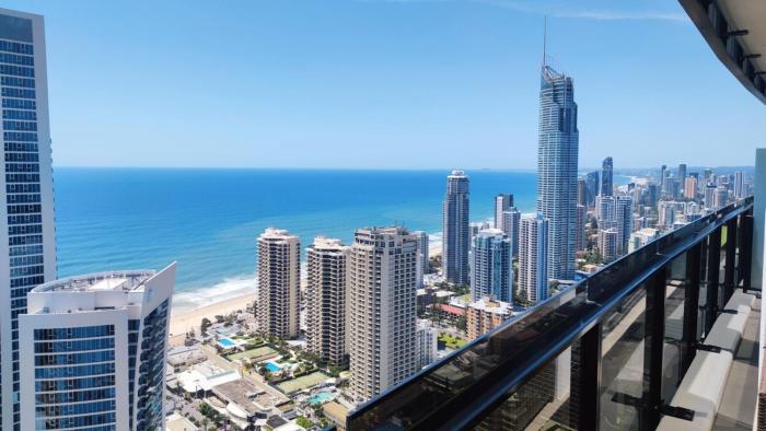 Level 47 Sky High 2BR Ocean View Apartment