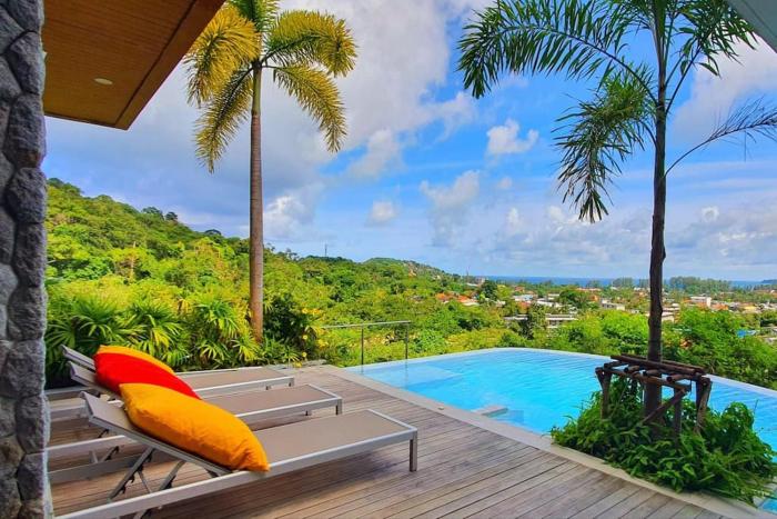 Sea view villa, Bangtao beach 4 Bedrooms