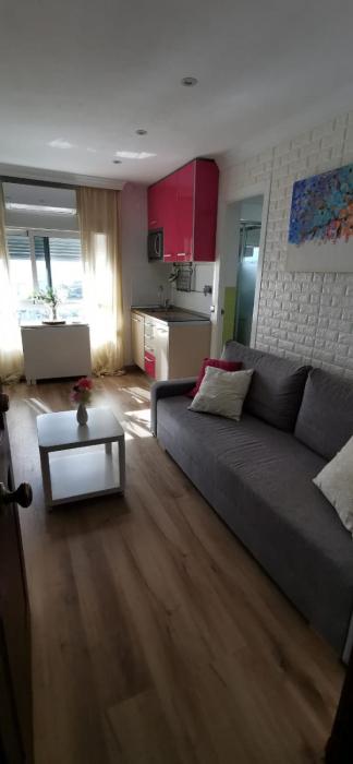 Estudio reformado primera linea playa