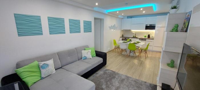 Catamaran Beach 213 Apartment