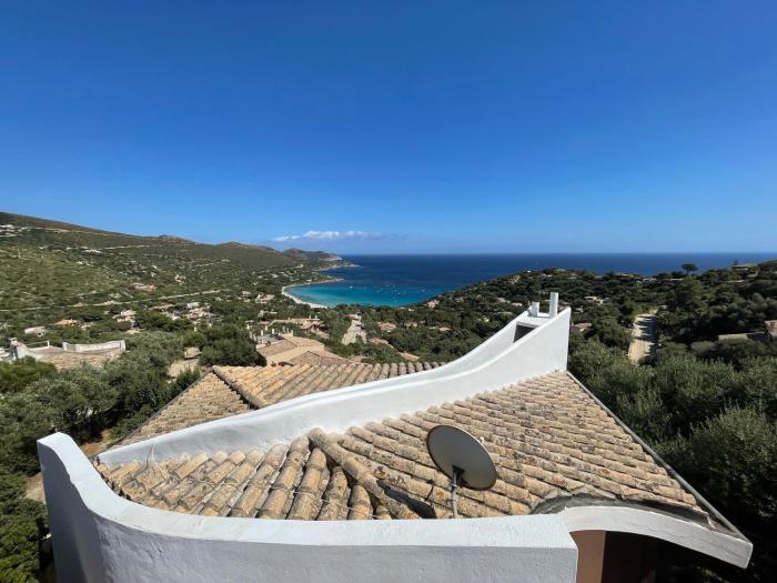 Villa Mizar - Newly Renovated Private and an Amazing View