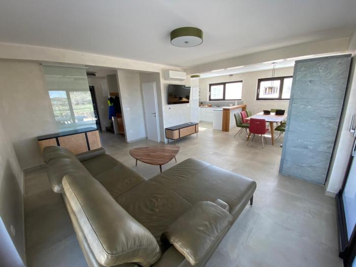 Luxury Villa "SREĆA"