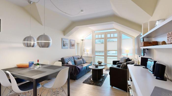 strandnahe FeWos mit Balkon, Villa Meernixe, Binz