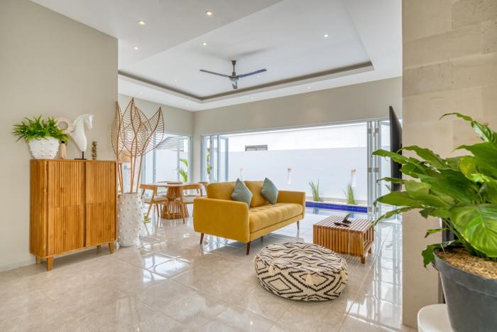 The Eclipse Villas - The Luxurious 2BR Private Pool Canggu Getaway