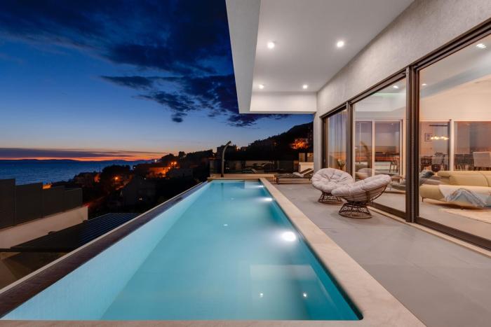 Villa Grey with 4 bedrooms, Heated pool, Sauna, Media room, Sea Views