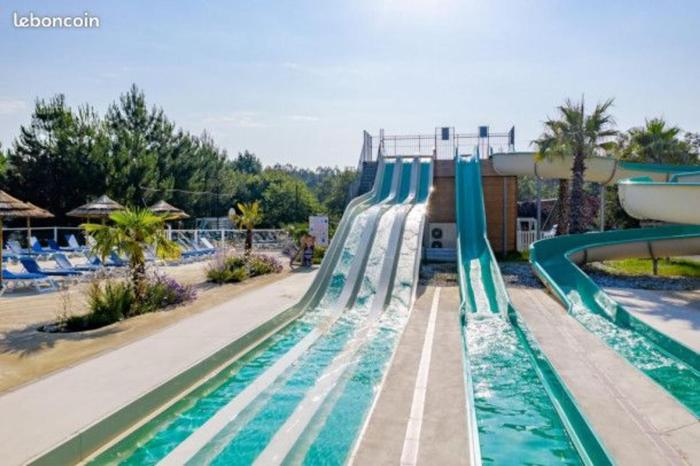 Bungalow charmant, Saint-Julien-en-Born, Piscine partagée