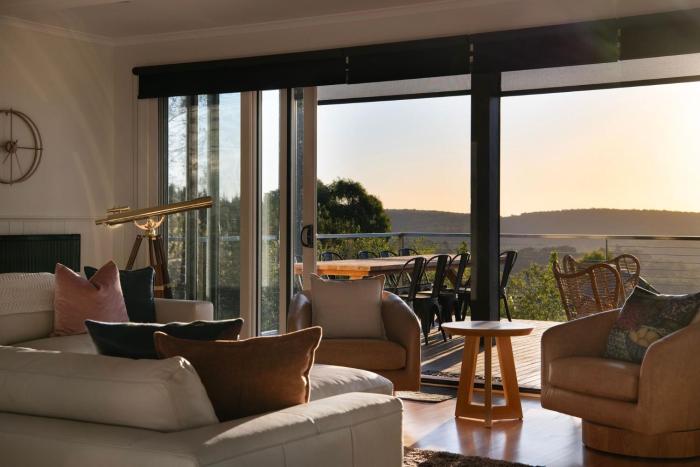 Queensberry Hill View- luxury group retreat