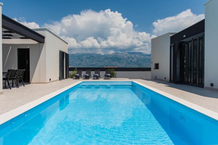Designer Villa Neva With Magic Velebit View