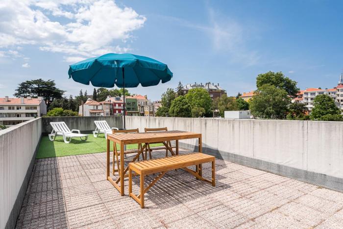 GuestReady - Portrait with a view