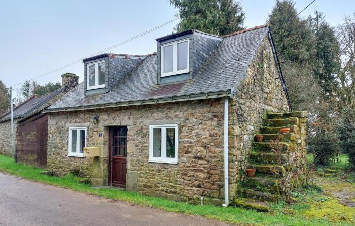 Stunning Home In Lignol With Kitchen