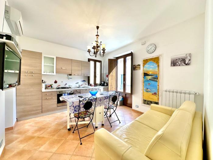 Casa Marzia by Housilia