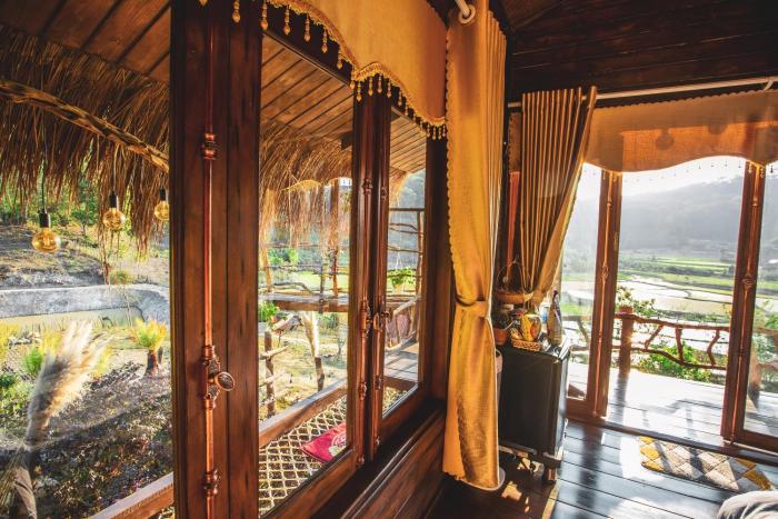 Nhà Trong Bản - Homestay Măng Đen