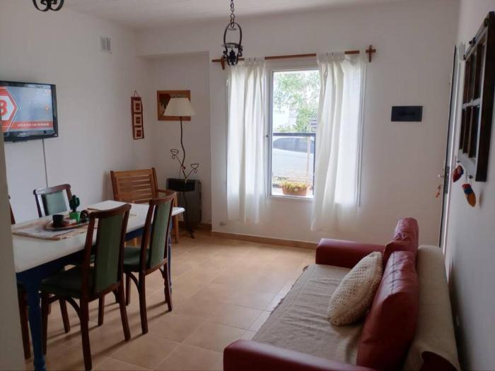 Casa para 4, ideal descanso, Familiar