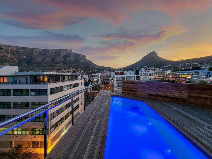 Penthouse - Mountain Views - Pool - Braai