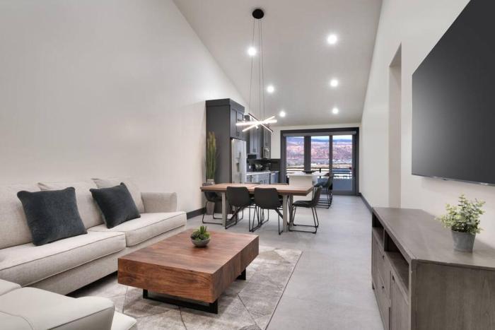 Vizcaya #6 - Moabs Newest Luxury Rental