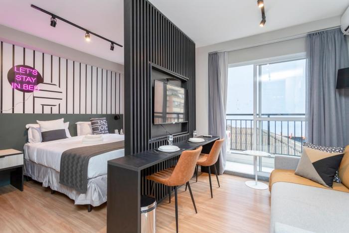 Smart Charlie Consolação