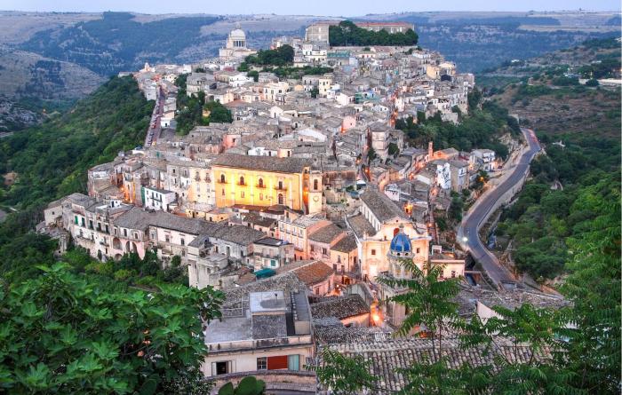 Stunning Apartment In Ragusa