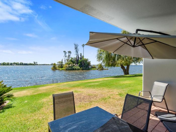 Yarrawonga Lakeside Apartment 31