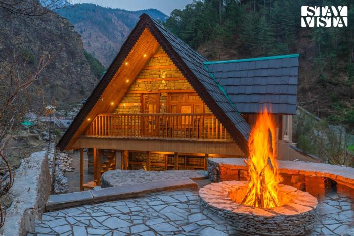 StayVista at Wisteria Whispers with Bonfire & River View