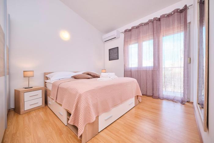 Apartment Mark by Litto