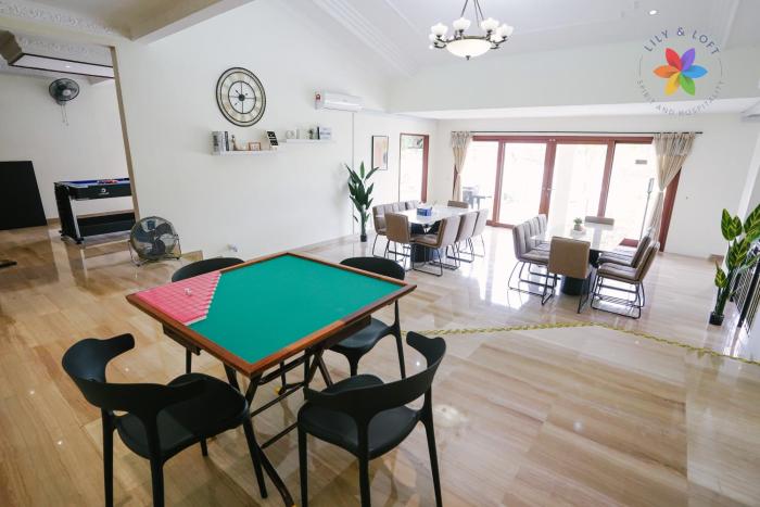 40P, Bangsar Villa with PoolKaraokeGatheringBBQ