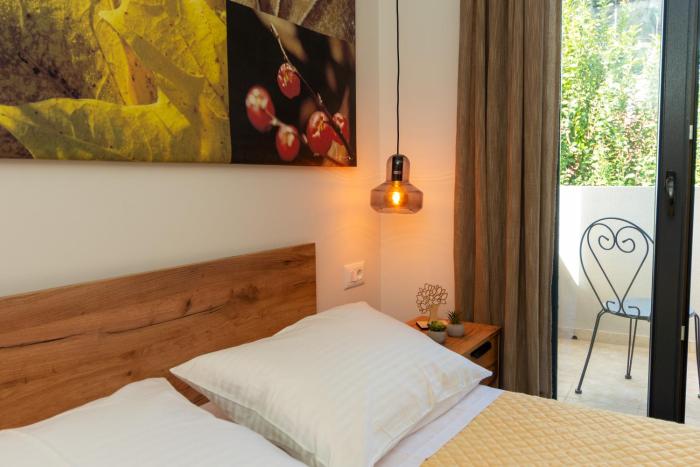 Golden Seashell Apartment