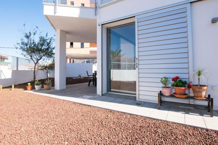 Peaceful Modern Beach Home