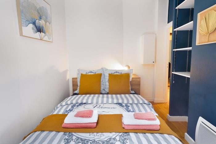 Guestrust - Arc de Triomphe 46