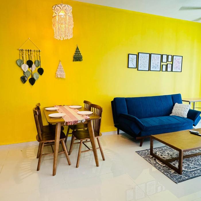 Seaview 2B1R 6pax Condo Forest City 2E-2117
