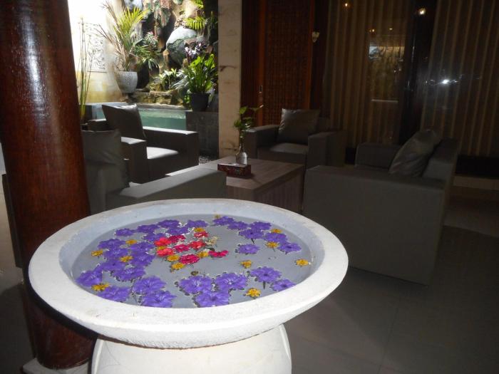 Suci Amerta Guest House