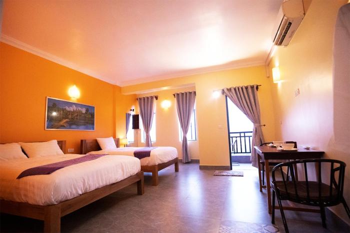 Daun Penh Palace Boutique