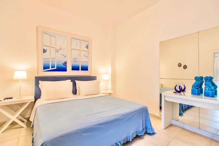 The Sani Jewels, Villa Natalia