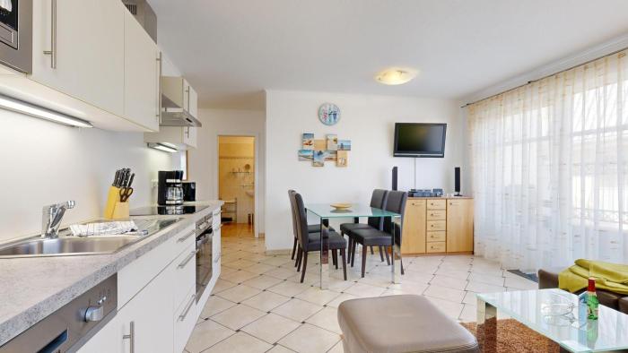 strandnahe FeWo mit 2 Schlafzimmern und Balkon, Königin Augusta, Binz