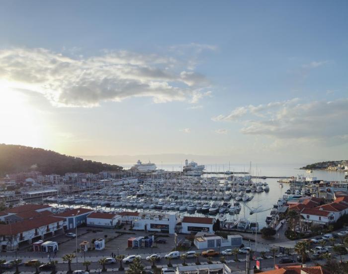 NİYAMA MARİNA Butik Hotel