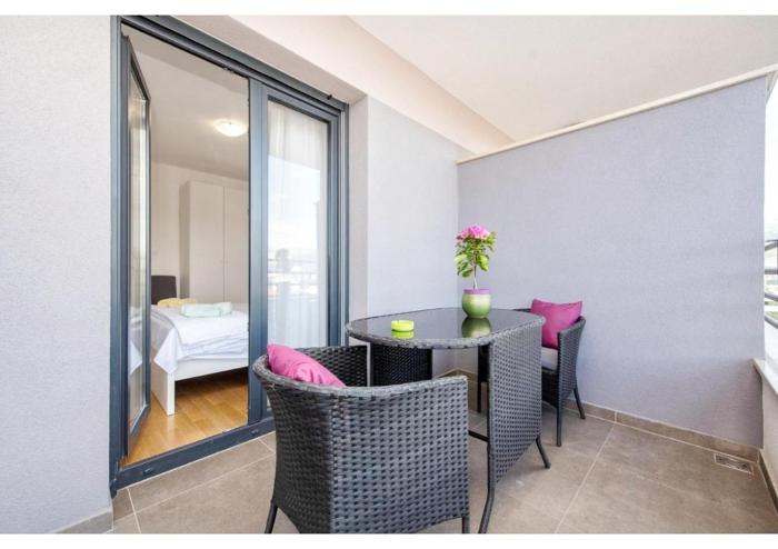 S`akvarel 7 - new & modern studio