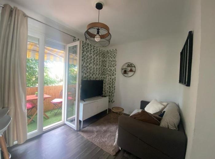 Bel appartement T3 pour 46 personnes proche centre climatisation