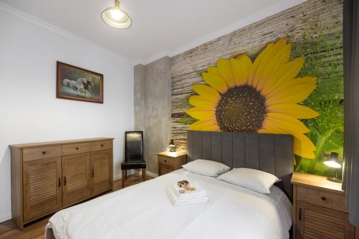 Sunflower apartment