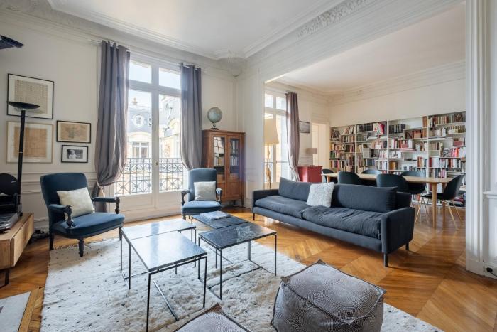 Veeve - Clichy Couture