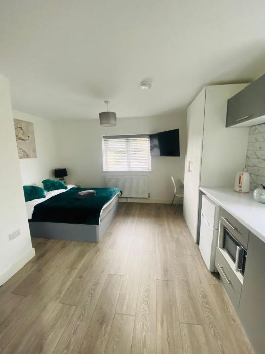 Roomello City Studios