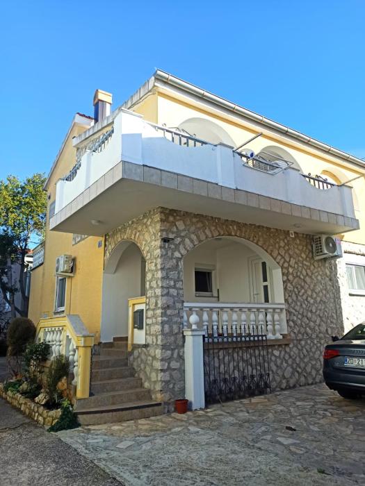 Apartmani Mirjana