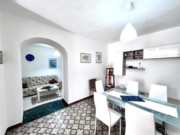 Casa GIOIA nel cuore di Carloforte; Wifi e AC