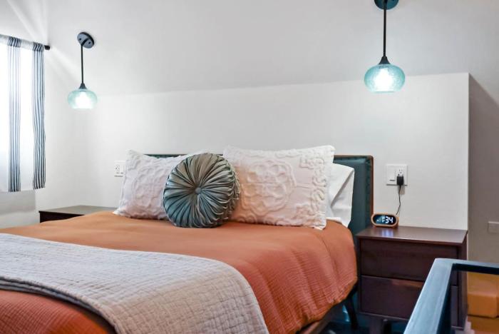 Modern Mountain Apartment Unit 2 near Durango