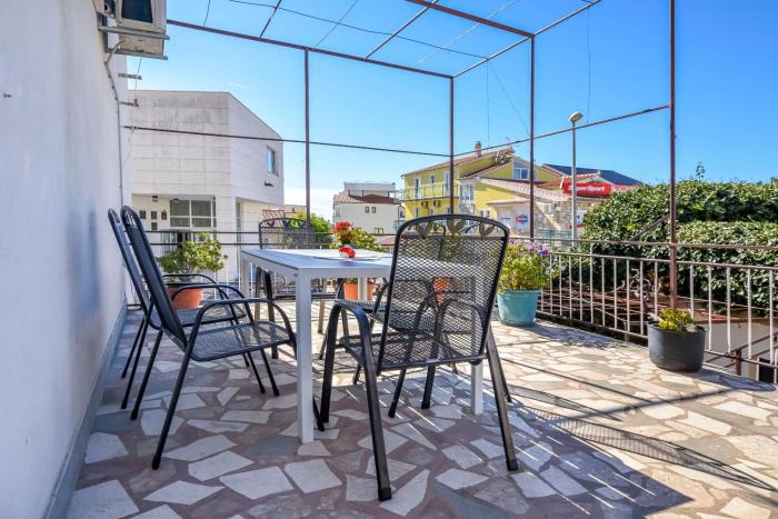 Apartment Summer Time