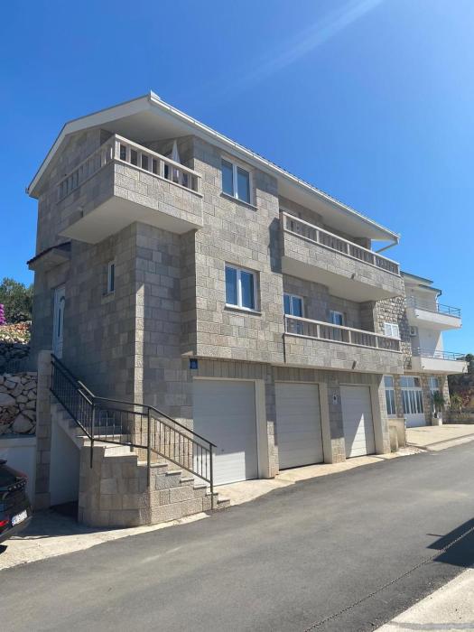Apartments by the sea Drasnice, Makarska - 22864