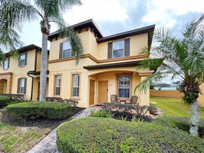 Regal Getaway townhouse