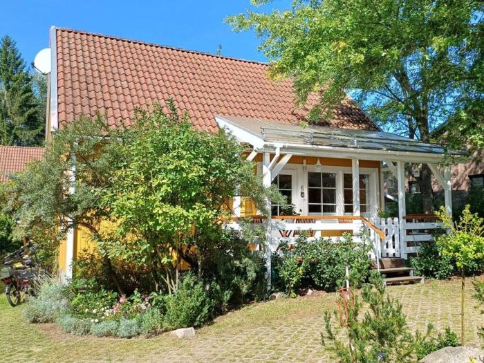 Glammseehaus Ulla Comfortable holiday residence