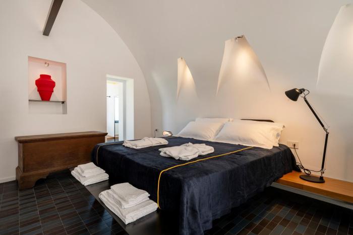 GuestHost - Panorama Suite Modern Charm