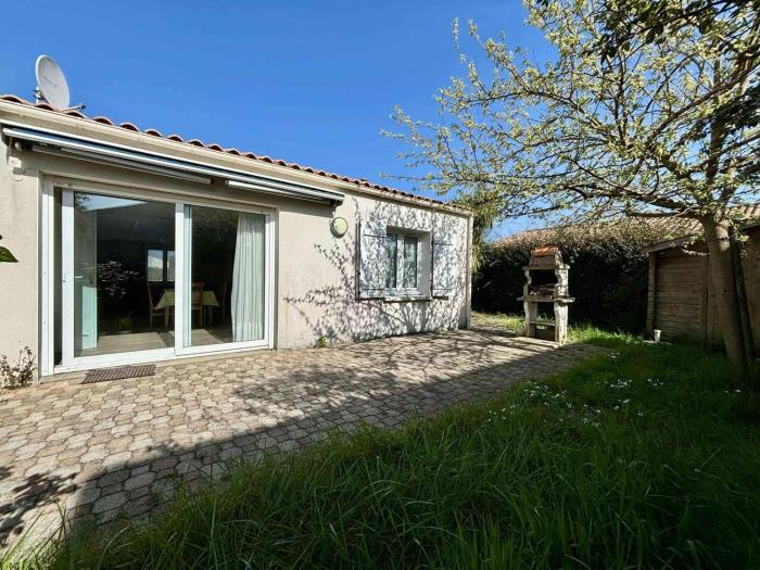Maison 4 pièces proche Port Cotinière avec jardin et parking - FR-1-246A-293